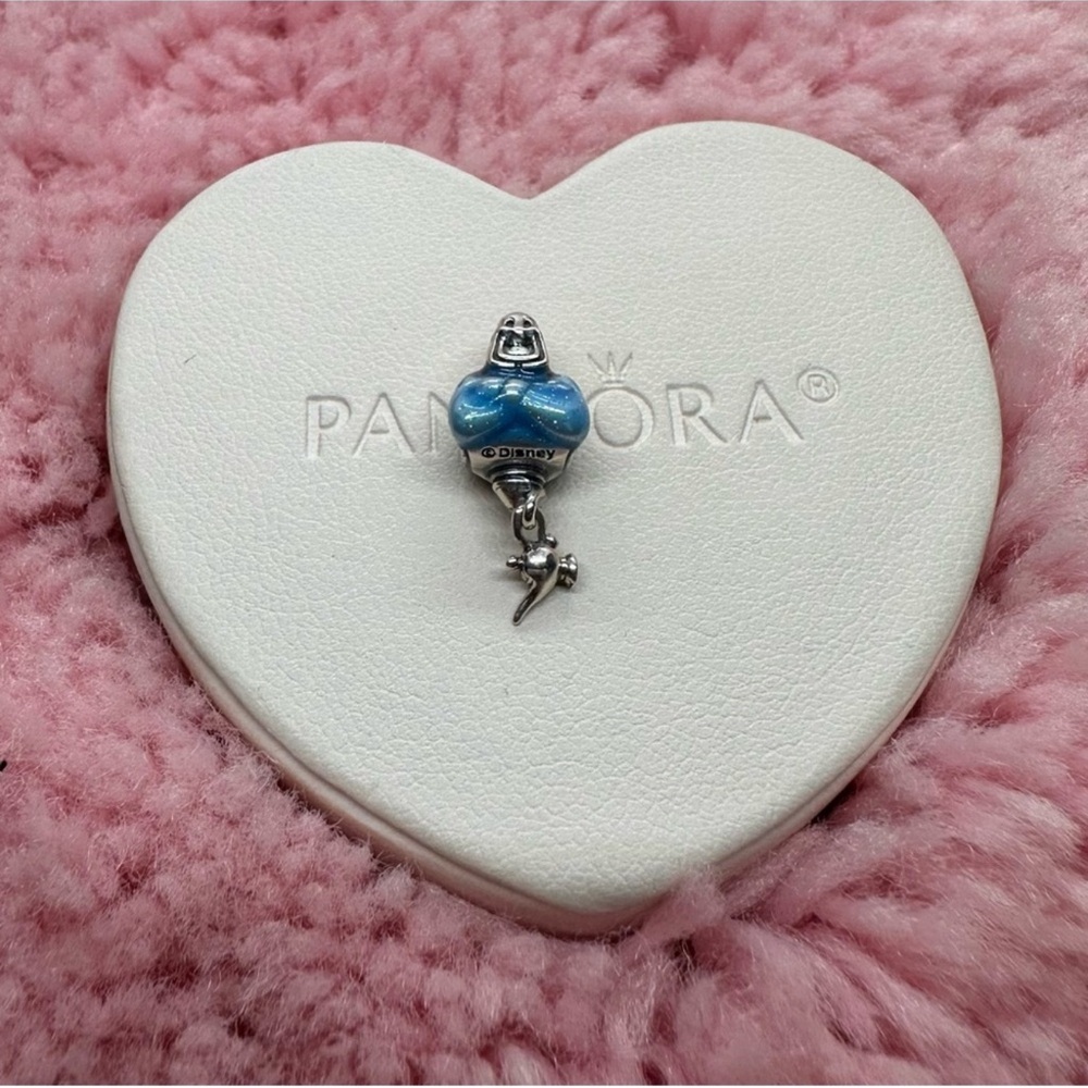 Aladdin Genie & Lamp Pandora Charm